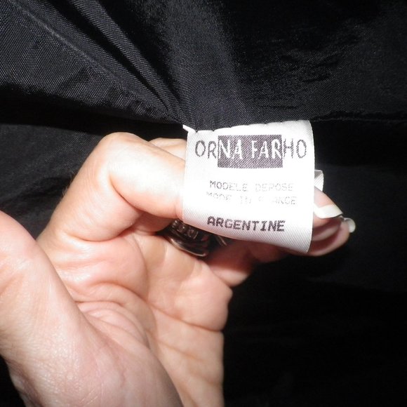 Beautiful Quality Fabric Long Black Blazer Classic Made in France - Picture 4 of 10